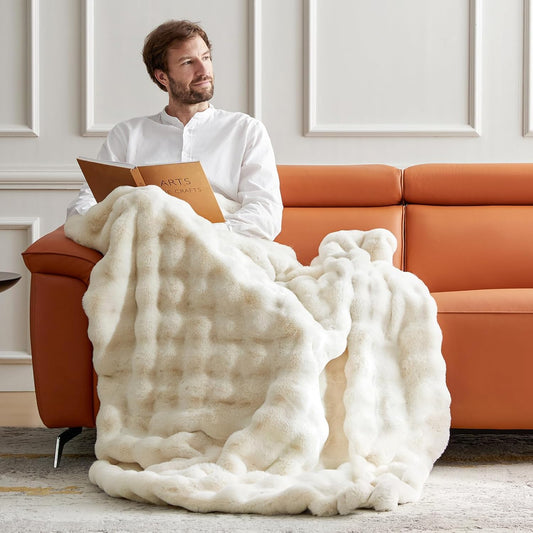 TINA'S HOME Luxuxy Faux Rabbit Fur Throw Blanket - 1000GSM