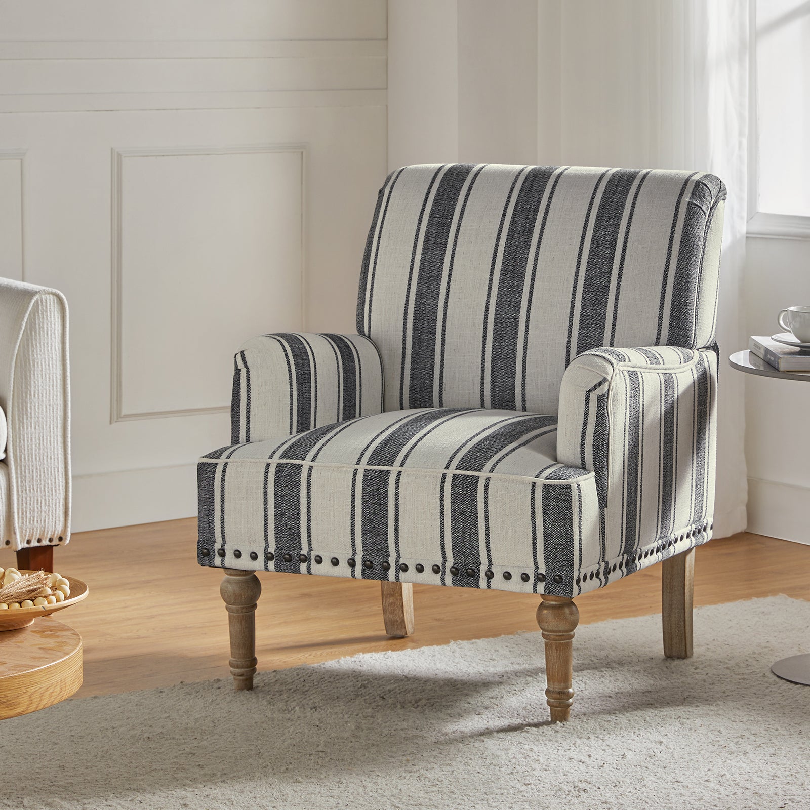 Modern Upholstered Accent Chair, Solid Wooden Legs, Comfortable Reading Armchair for Living Room or Bedroom