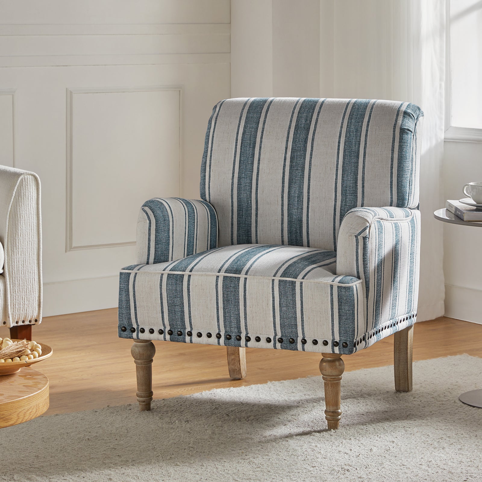 Modern Upholstered Accent Chair, Solid Wooden Legs, Comfortable Reading Armchair for Living Room or Bedroom